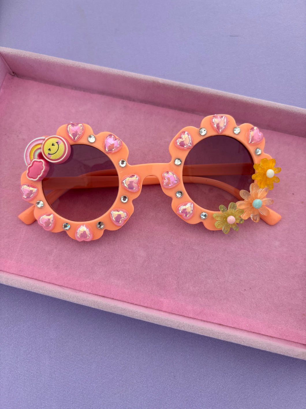 Getting Groovy Medium Sunnies
